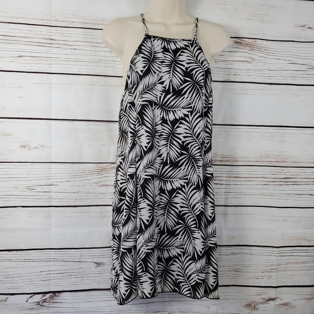 Timing | Sleeveless Palms Print Chiffon Dress - Picture 5 of 8